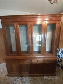 Vetrina artigianale in  ciliegio 