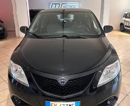 Lancia Ypsilon 1.2 69 CV 5 porte Elefantino Blu