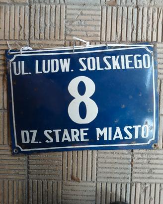 Insegna smaltata
