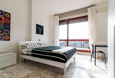4 stanze disponibili a monza una con bagno privato
