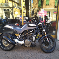 Husqvarna svartpilen