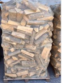 legna da ardere sfusa o in sacconi 