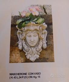 mascherone con vaso