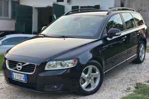 Volvo V50 D2 POLAR UNICOPR KMCERT
