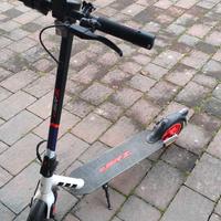 Monopattino elettrico aprilia esrz