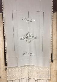 Tenda ricamata 210x130