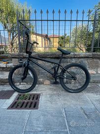 Bicicletta BMX
