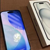 Apple iPhone 15 5G 128GB iOS 26 Dynamic Island