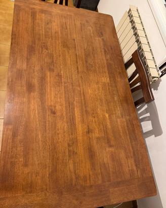 Tavolo rettangolare in legno e 6 sedie