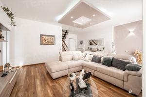 Attico su due livelli di ampie metrature