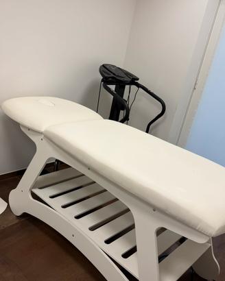 Lettino per estetica e massaggi