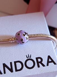 Pandora charm con farfalle