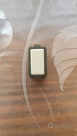 Interruttore Deviatore Bticino Magic art. 5003