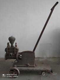 Pompa vino/acqua a mano in rame antica