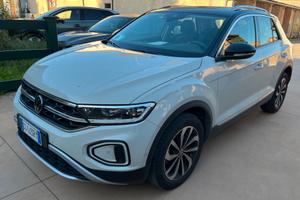 Volkswagen T-Roc 1.0 TSI 110 CV Style – Unico Prop