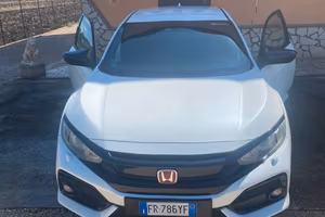 Honda Civic 1000cc-130cv 2018 Full Optional.