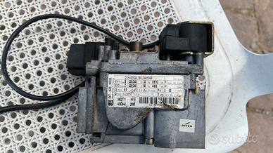 VALVOLA GAS SIT SERIE NOVA 822 0822113 220-240V DI