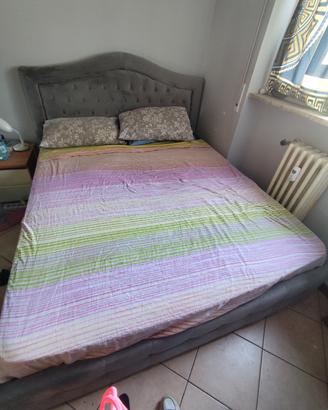 letto matrimoniale con cassettone 
