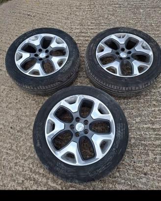 3 cerchi in lega jeep compass
