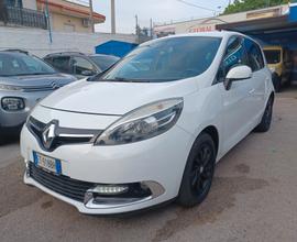 Renault Scénic XMod 1.5 dCi AUTOMATICA