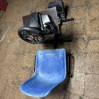 Postazione Personalizzata con Volante e Pedaliera