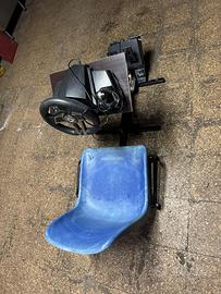 Postazione Personalizzata con Volante e Pedaliera