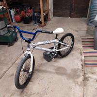 BMX bici