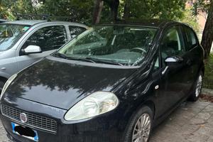 FIAT PUNTO NEOPATENTATI