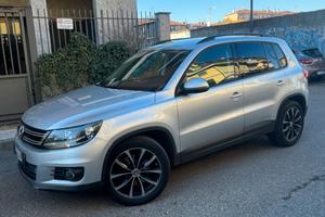 Volkswagen tiguan 2014 benzina