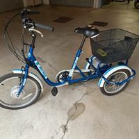 Triciclo Atala ,  elettrico a pedalata assistita