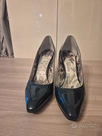 Scarpe con tacco alto