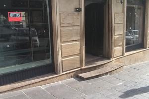 Locale bar ex "Bar dello Sport"