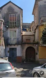 Casa al centro di Giffoni Valle Piana