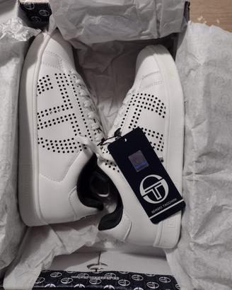 Scarpe da ginnastica misura 40