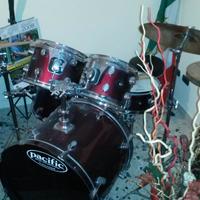 Batteria pacific dw e piatti paiste 502