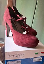 Scarpe con Tacco  
