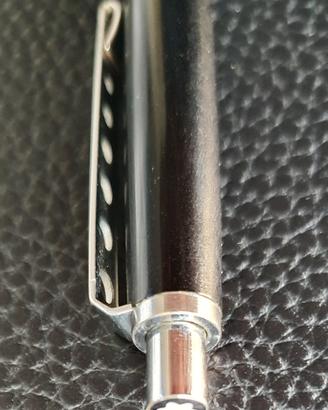 Penna Montblanc Carrera 