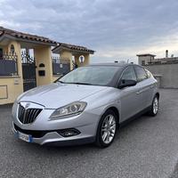 Lancia delta 2010 cambio automatico!