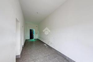 MAGAZZINO A COLLESALVETTI