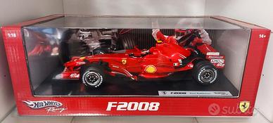 Ferrari F2008 Hotwheels in scala 1/18