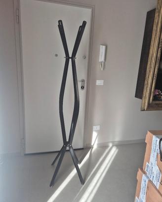 appendiabiti in legno