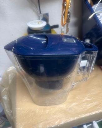 Caraffa Brita blu 