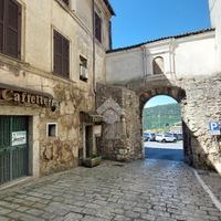 NEGOZIO A ALATRI