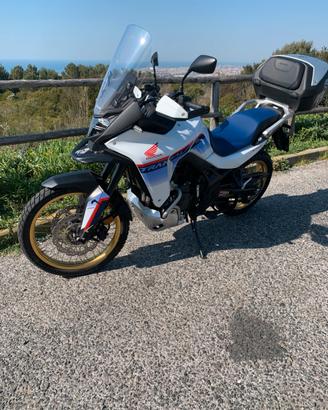 Appena tagliandata Honda XL 750 Transalp