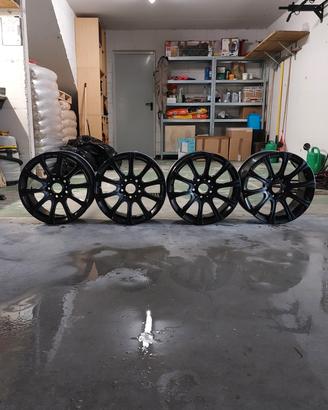 4 cerchi in lega originali BMW da 17 pollici
