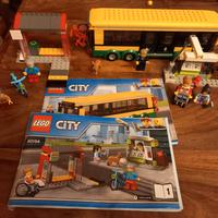 lego set 60154 stazione degli autobus 