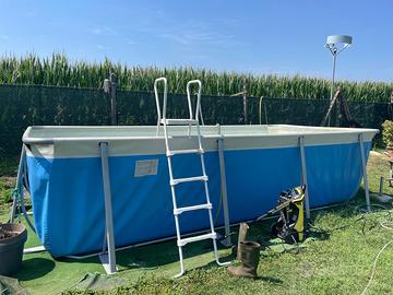 Piscina fuori terra Newplast