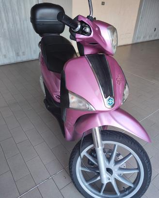 Piaggio Liberty Elle rosa - 21.500 km