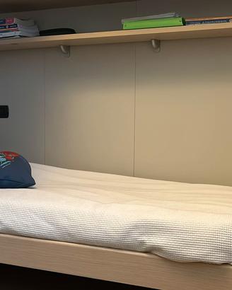 CAMERA DOPPIO LETTO SOPPALCO IN LEGNO LAVORATO