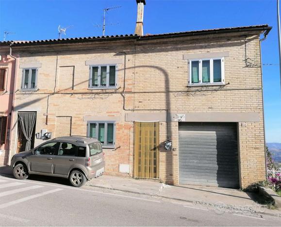 APPARTAMENTO con GARAGE IN ZONA SERVITISSIMA